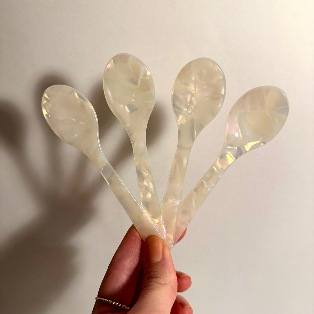 Acrylic Spoon Set in Mother of Pearl color - 4 pieces